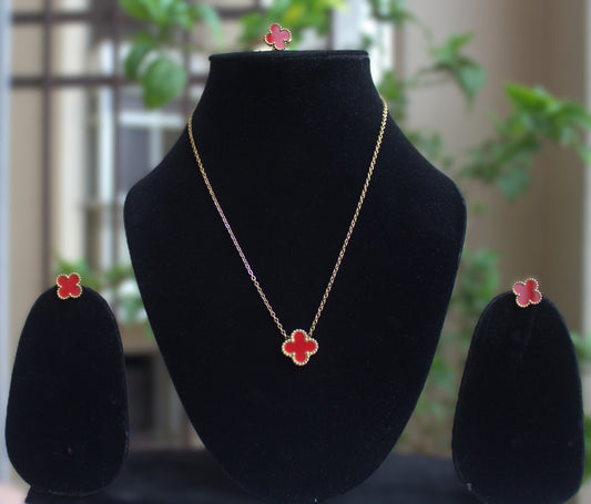 Clover Pendant Set with Ring